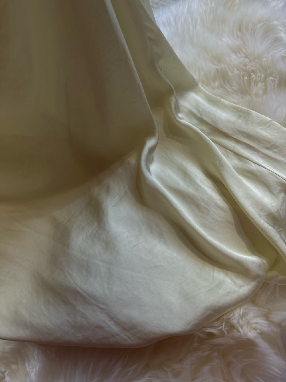 🤍 Theory Side Ruched Satin Skirt – Lemongrass – New With Tags - Picture 13 of 15